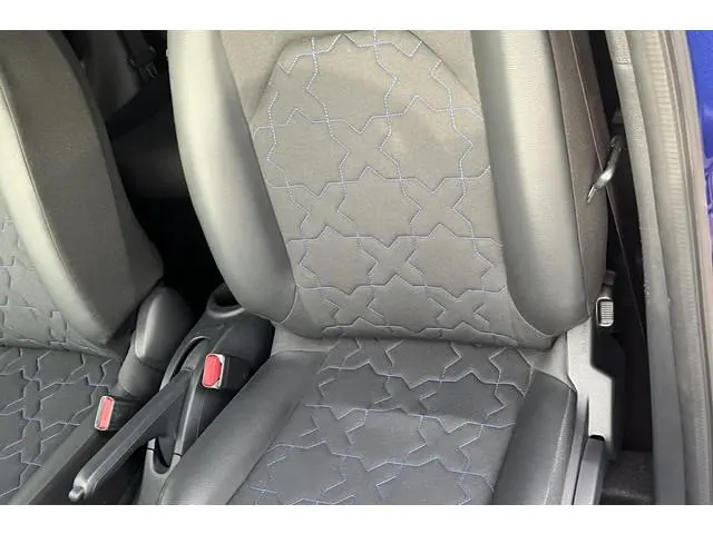 Toyota Aygo X 1.0 VVT-i MT Envy Fietsendragerbeugel, JBL premium audio, achteruitrij camera, draadlo...