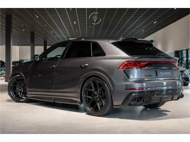 Audi Q8 4.0 TFSI RS Q8 quattro 700PK URBAN|FULL CARBON|23" Vossen|Ceramic|RS Dynamic|B&O 3D Advanced...