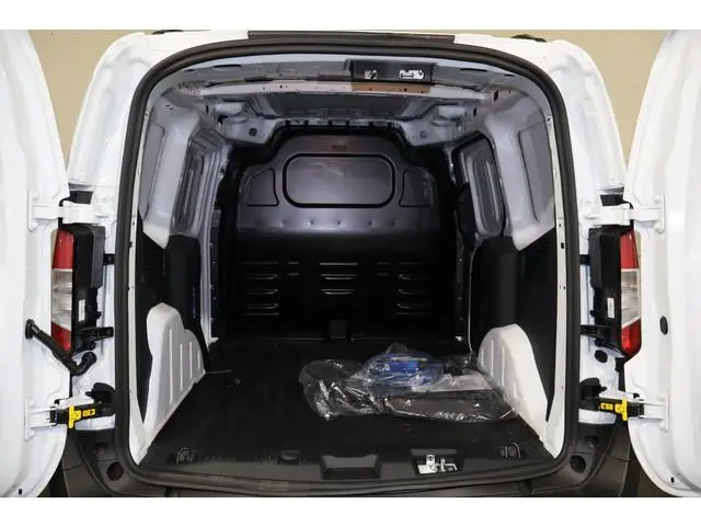 Ford E-Transit Courier 44 kWh Limited Sidebars Dakrailing