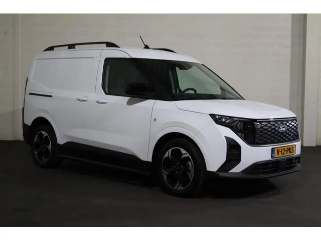 Ford E-Transit Courier