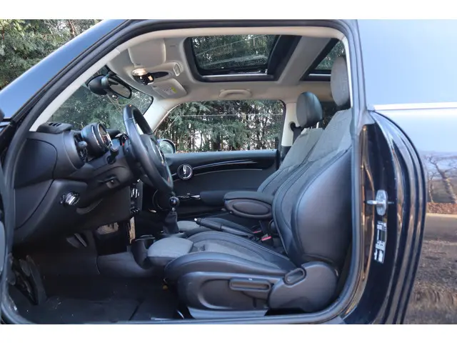 MINI Mini 1.5 One Business Edition | Panoramadak | Carplay |