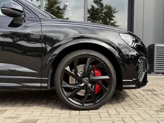 Audi RSQ3