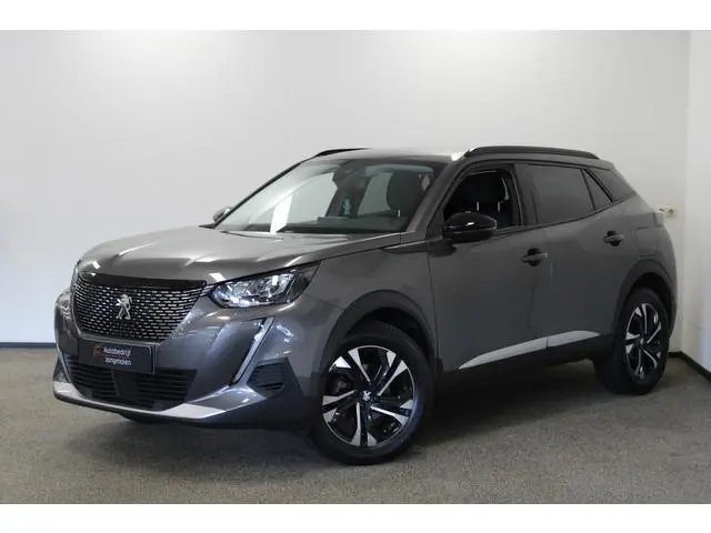 Peugeot 2008 1.2 PureTech Allure Adaptive cruise|Carplay|BTW