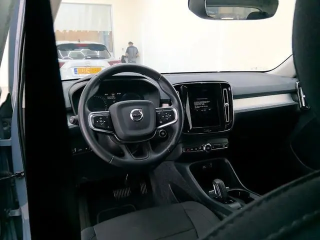 Volvo XC40 1.5 T4 Rech RDesExpr 1e-Eig. & Keurig-Onderh. BOVAG-Garantie. NL-Auto