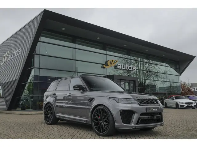 Land Rover Range Rover Sport P575 SVR 575pk Panoramadak *BTW* Carbon pakket Head-up Softclose 24" LM...