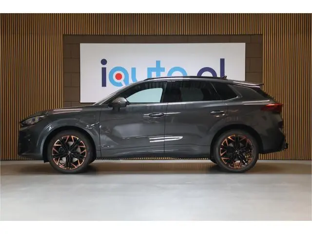 CUPRA Terramar 1.5 e-Hybrid 272pk VZ Performance Pano/Matrix LED/Headup/Sennheiser/360/Keyless/ACC/D...
