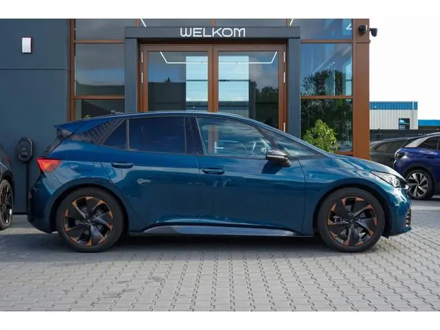 Cupra Born