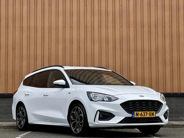Ford Focus Wagon 1.0 EcoBoost Hybrid ST Line X Business | ACC | Achteruitrijcamera | Parkeersensoren...