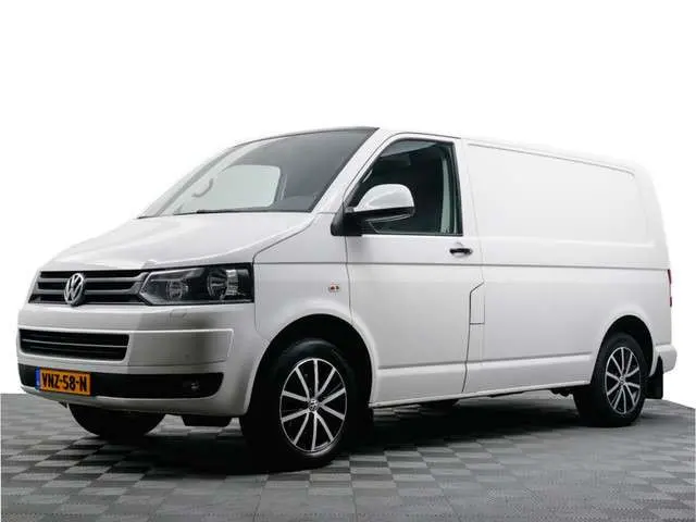 Volkswagen Transporter 2.0 TDI 180Pk 4Motion Highline Aut- 3 Pers, Sport Leder, Camera, Clima, Stoelverwarming, Cabine Ventilatie