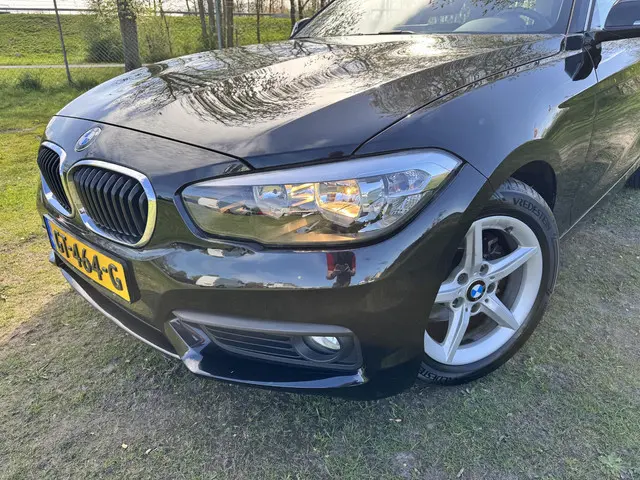 BMW 1-serie 116i Essential | NL-AUTO | 39.000KM | CLIMA | CRUISE |