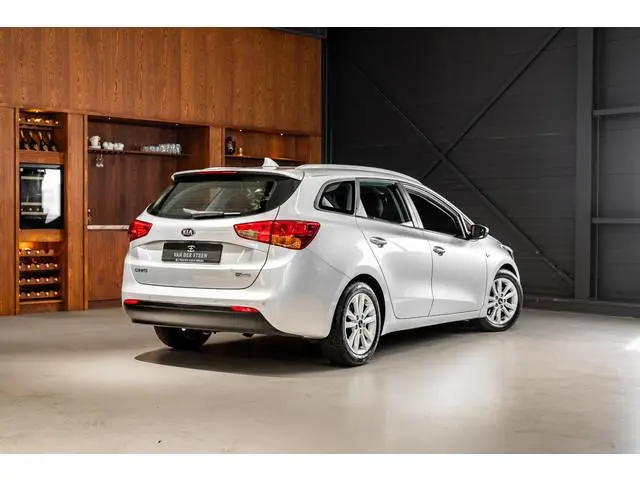 Kia cee'd Sportswagon 1.0 T-GDi ComfortPlusLine Navigator 1e eigenaar | Dealer Onderhouden