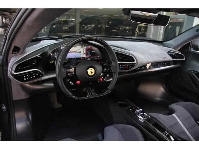 Ferrari 296