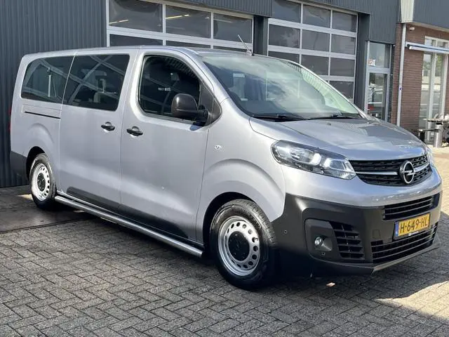 Opel Vivaro Combi 1.5 CDTI L3H1 Dubbele schuifdeur 9-Persoons Groepsvervoer Taxi Airco Cruise contro...