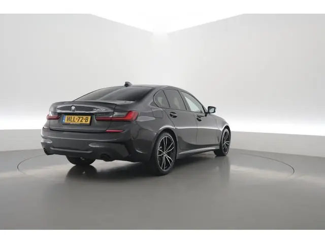 BMW 3-serie 330e M Sport | Rijklaar! | S/K-Dak | Shadowline | Dig. Cockpit | HUD | Stoelverw. | Dode...