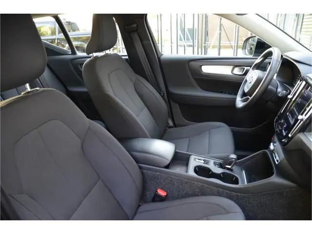 Volvo XC40 1.5 T4 Recharge Inscription Expression Navigatie, 18" Alu 4-seizoenen, Apple Carplay/Andr...