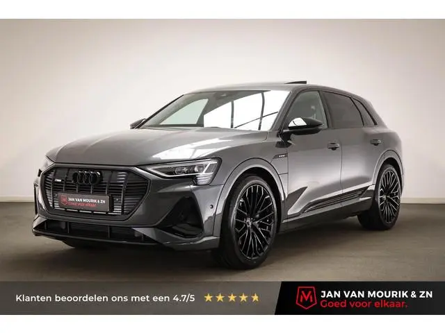 Audi e-tron 55 quattro S edition 95 kWh | PANORAMADAK | STUURVERWARMING | HEAD UP | DAB | DRAADLOZE...