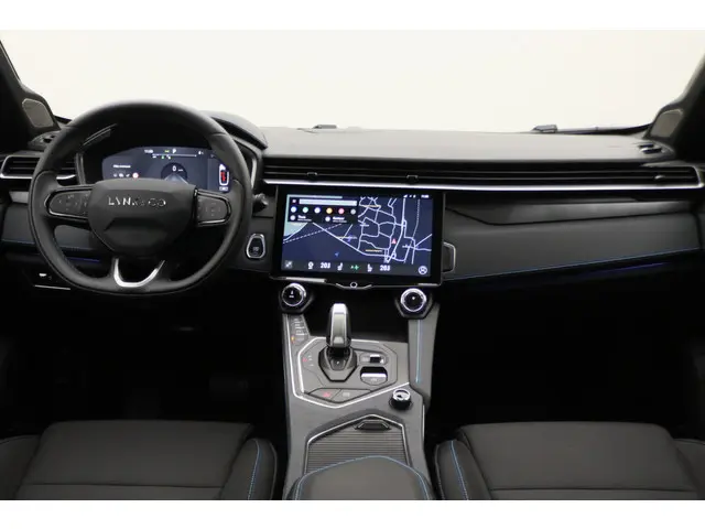 Lynk & Co 01 1.5 Plug in Hybrid 360° Camera, Panoramadak, ACC, Verwarmd Stuurwiel, Trekhaak, 20''