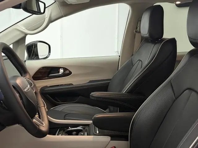 Chrysler Pacifica