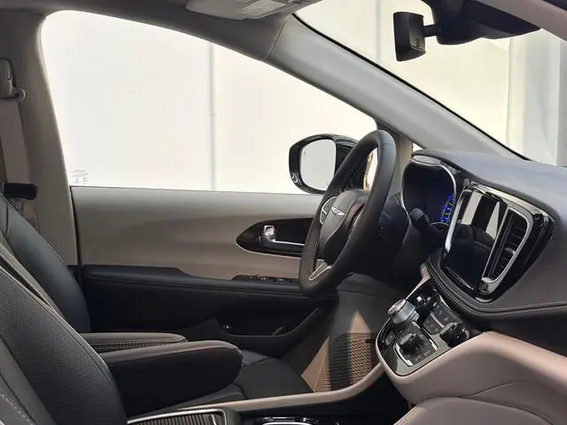 Chrysler Pacifica