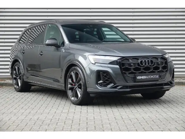 Audi Q7 60 TFSI e quattro Pro Line S Competition | Panodak | Trekhaak | B&O | Luchtvering | Facelift...