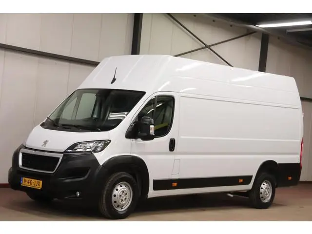 Peugeot Boxer 140PK L4H3 AIRCO CAMERA Peugeot Boxer 140PK L4H3 AIRCO CRUISE CONTROL