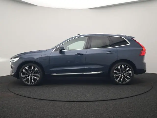 Volvo XC60 T6 AWD Plus Bright PHEV 350pk LONG RANGE Dealer O.H | Panodak | Adaptive Cruise | Tailore...