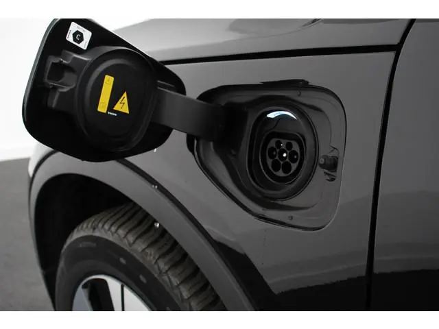 Volvo XC40 1.5 T5 Plug-in hybrid Plus Bright Navigatie Climate Control Adaptive Cruise Control  18"L...