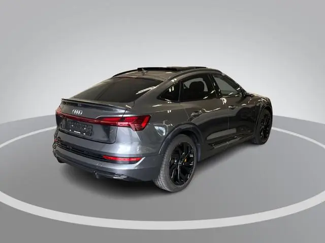 Audi e-tron Sportback 55 Quattro S edition 95 kWh 408pk · Panoramadak · Luchtvering · Virtual Mirror...