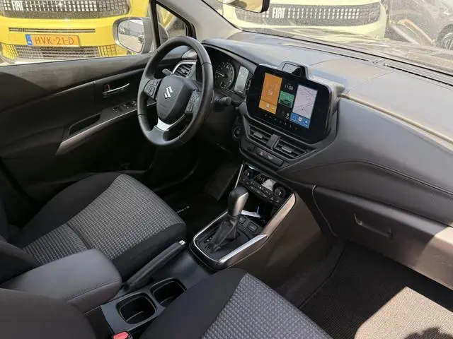 Suzuki S-Cross