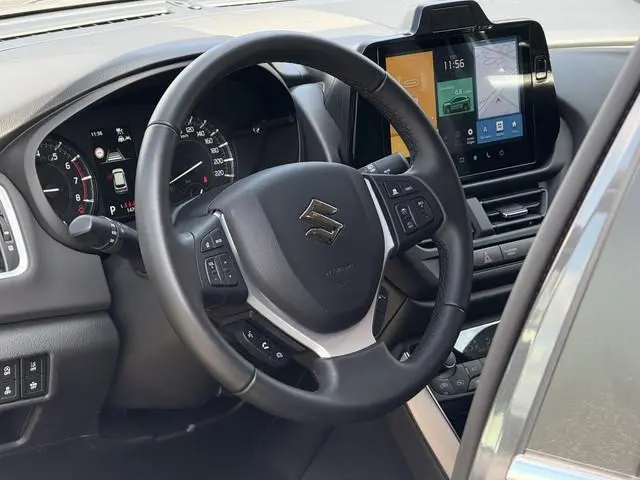 Suzuki S-Cross