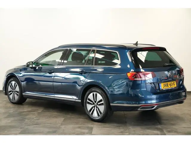Volkswagen Passat Variant 1.4 TSI PHEV GTE Business ACC Massage Camera Stoelverwarming 24 Maanden ga...