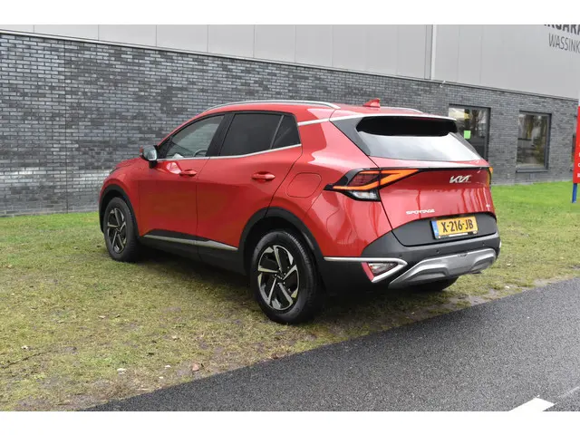Kia Sportage 1.6 T-GDi Hybrid DynamicLine Navigatie Hybride Automaat
