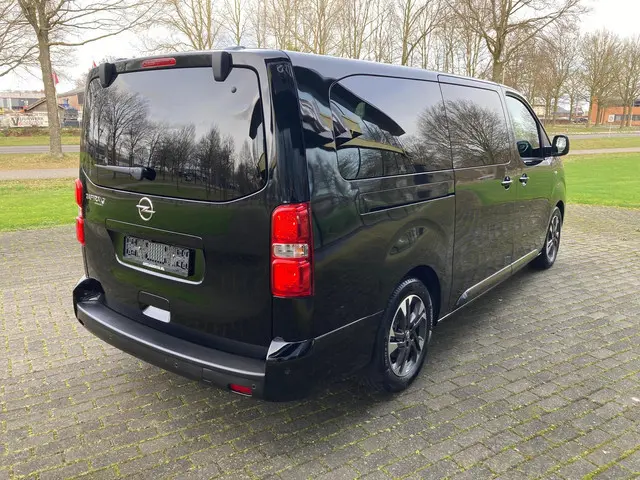 Opel Zafira e-Life
