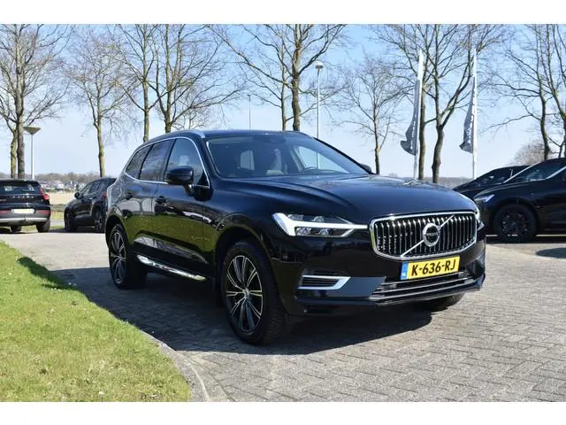 Volvo XC60 T8 AWD 390PK Plug-in Hybrid Inscription | Trekhaak | Panodak | Stoel-Stuur verwarming | A...