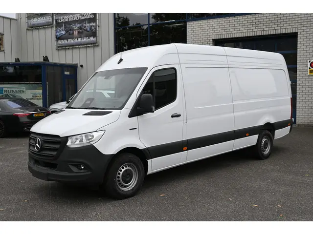 Mercedes-Benz eSprinter