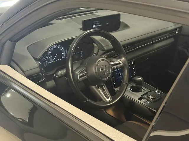 Mazda MX-30 e-SkyActiv 145 Makoto 36 kWh | Panorama dak | SOH 94% | BOSE geluidsysteem |