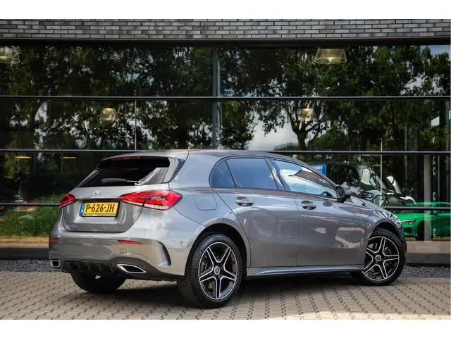 Mercedes-Benz A-klasse 250 e Business Solution AMG Limited , Virtual cockpit, Sfeerverlichting, Acht...