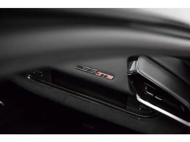 Ferrari 296