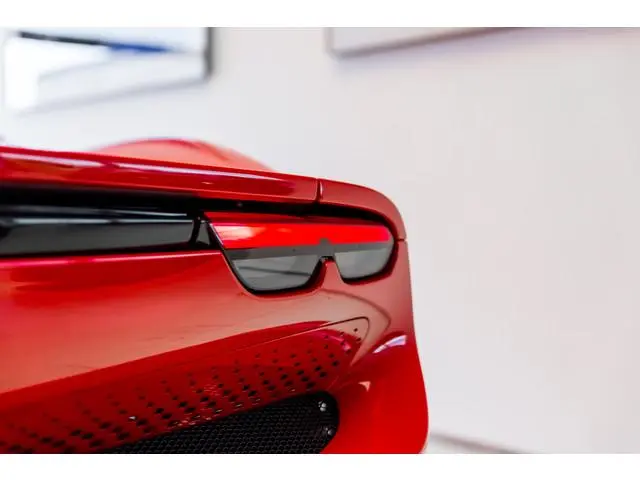 Ferrari 296