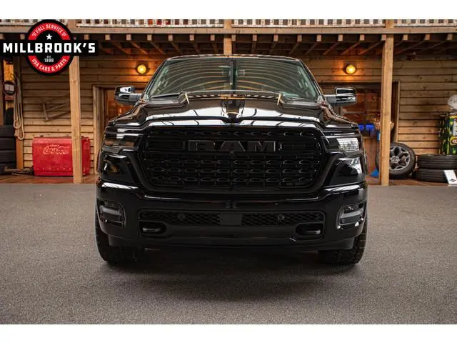 Dodge Ram 1500 limited H/O 540PK Widebody, Luchtvering, Massage Stoelen, 360, Head-up, H/K, Pasanger...