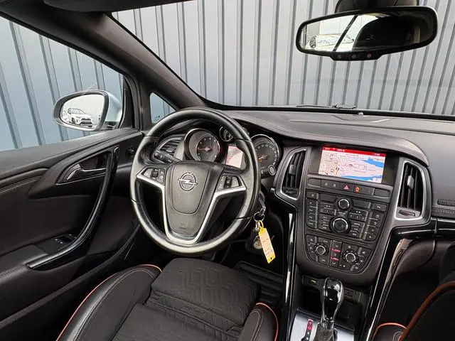 Opel Cascada