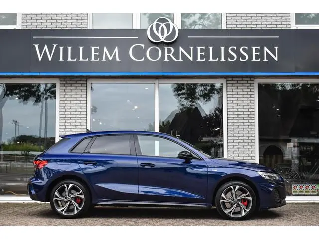 Audi A3 Sportback 45 TFSI e S edition Competition Stoelverwarming Vi