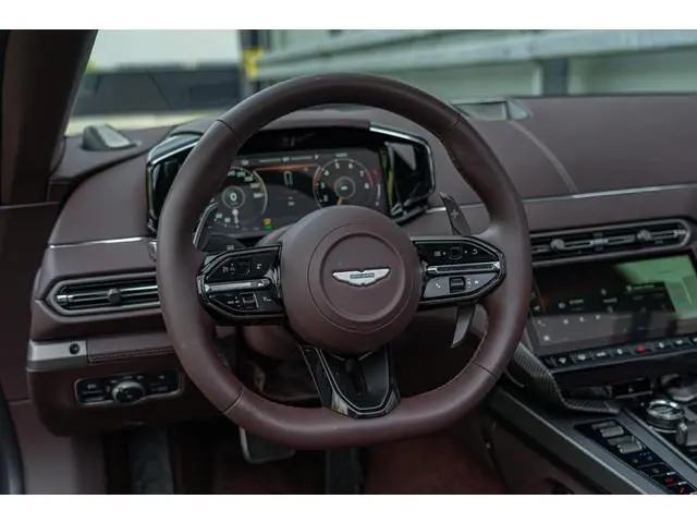 Aston Martin Vanquish