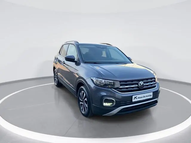 Volkswagen T-Cross 1.0TSI/110PK Life DSG · Apple/Android Car Play · Trekhaak · Camera + Parkeersenso...