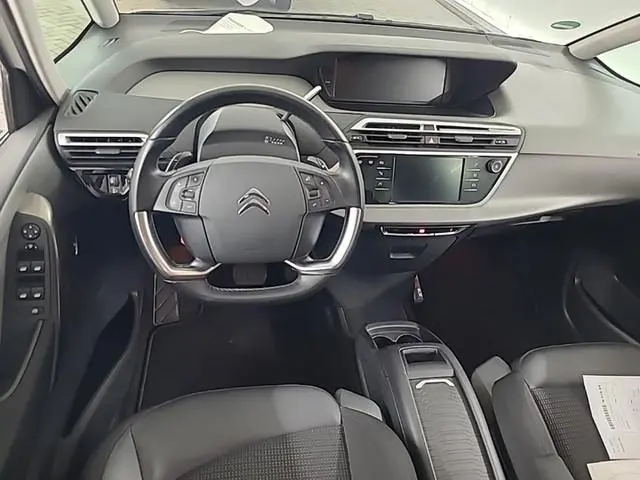 Citroen Grand C4 SpaceTourer 1.2 PureTech Shine 1e-Eig. & Dealer-Onderh. BOVAG-Garantie. NL-Auto