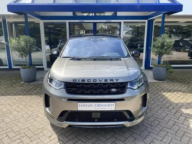 Land Rover Discovery Sport P300e 1.5 R-Dynamic HSE Leer / Stoelverwarming / Camera