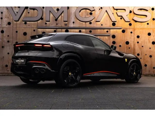 Ferrari Purosangue