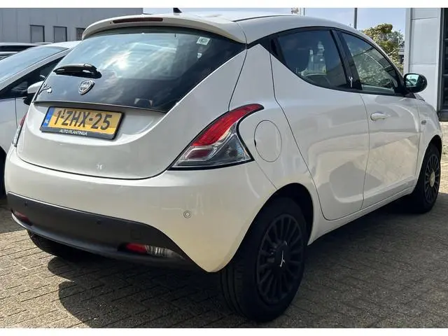 Lancia Ypsilon 0.9 TwinAir Elefantino Plus 80PK | UNIEK | AUTOMAAT | 1e Eigenaar | 5 Deurs | Lage KM...