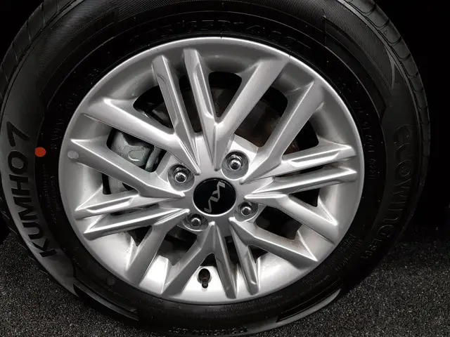 Kia Picanto 1.0 DPi DynamicLine | Navigatie | Apple Carpla/Android Auto | Airco | Camera | DAB | Lic...