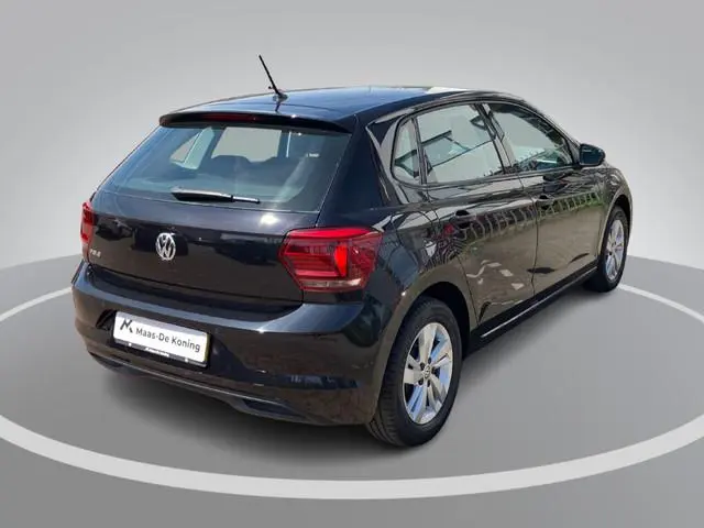Volkswagen Polo 1.0TSI/95PK · Airco · Parkeersensoren · Apple/Android Car Play ·